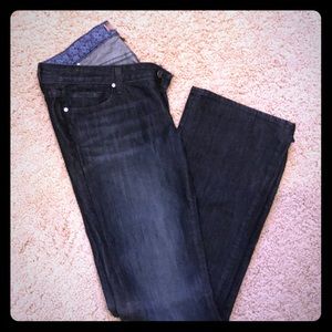 Paige maternity jeans - 29